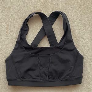 Lululemon sports bra size 2